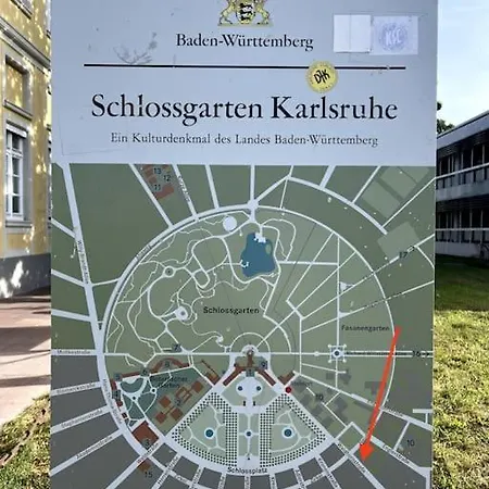 City Appartement Direkt Am Schloss! Karlsruhe Exterior photo