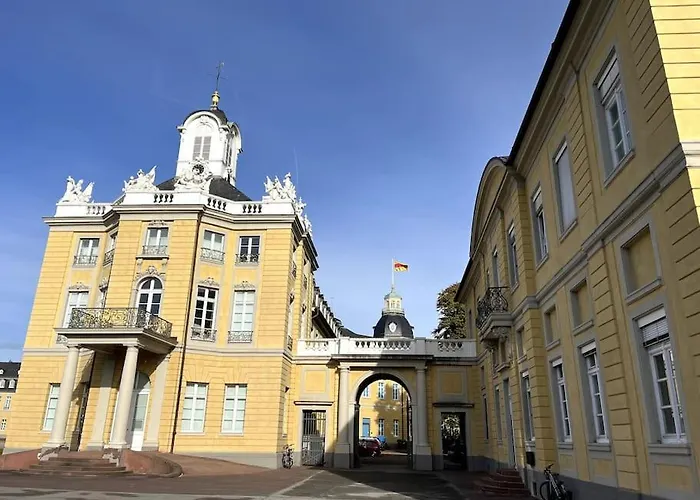 City Appartement Direkt Am Schloss!