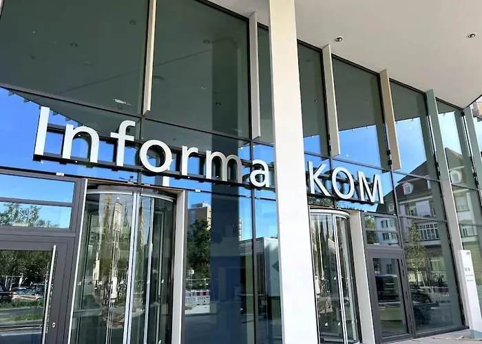 City Appartement Direkt Am Schloss!